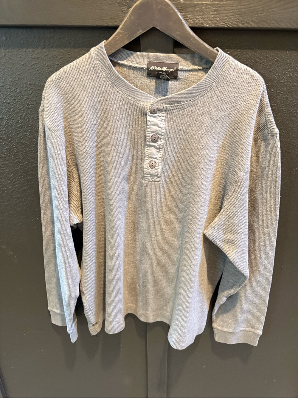 Eddie Bauer Gray Waffle Knit Henley Crewneck